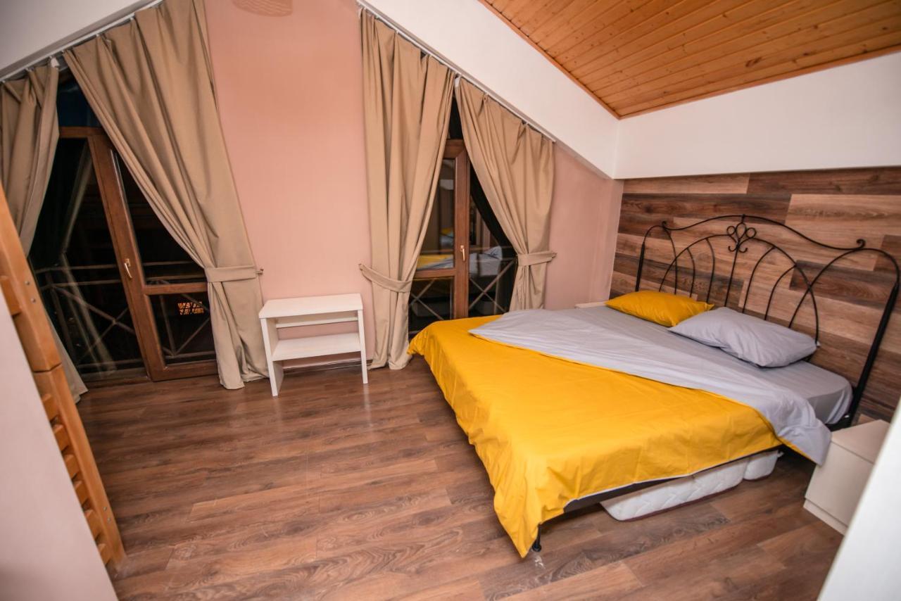 Villa Garden Bakuriani Esterno foto